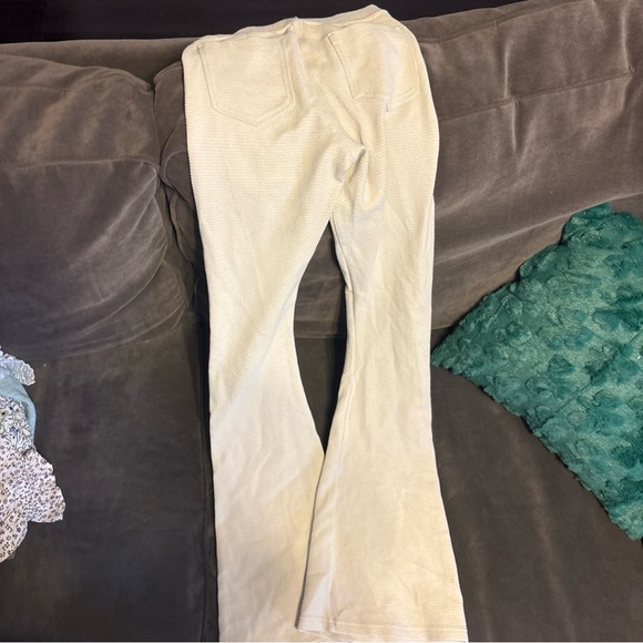 Women’s Cream Flare Bottoms - Picture 3 of 3